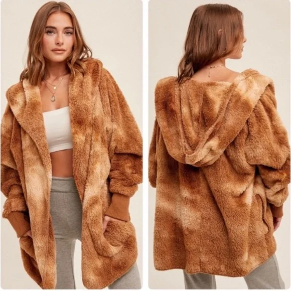 85. Free PeopleSHOW BEYOND COZY HOODIE JACKET - Picture 1 of 3